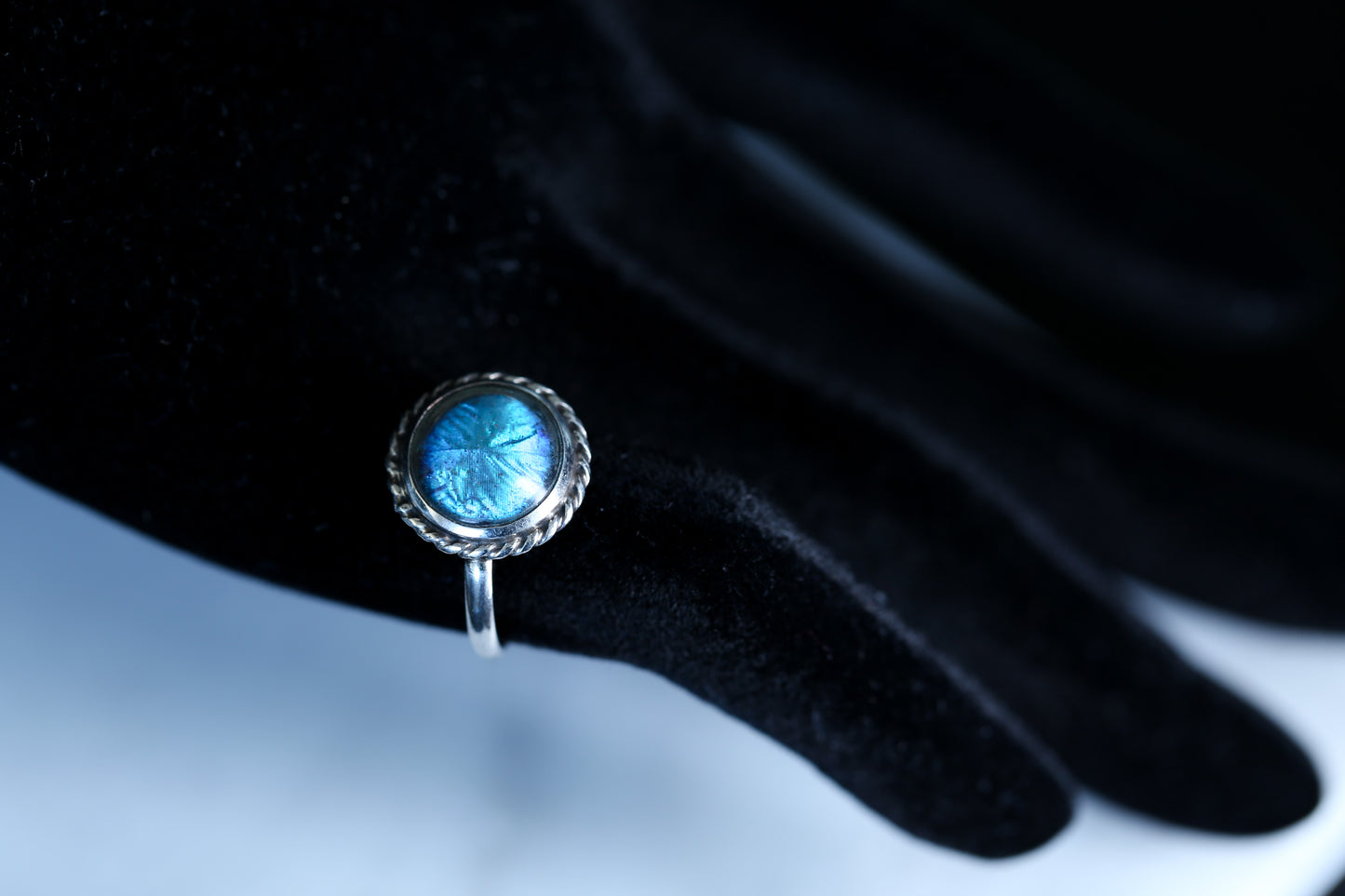 バタフライウィングのシルバーリング アンティークジュエリー