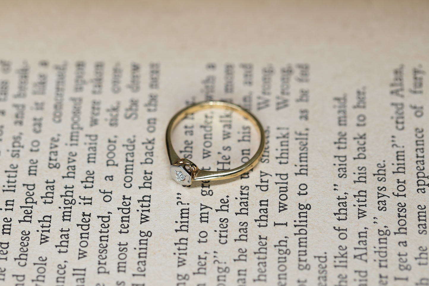 0138_ヴィンテージ ダイヤモンドのチューリップリング