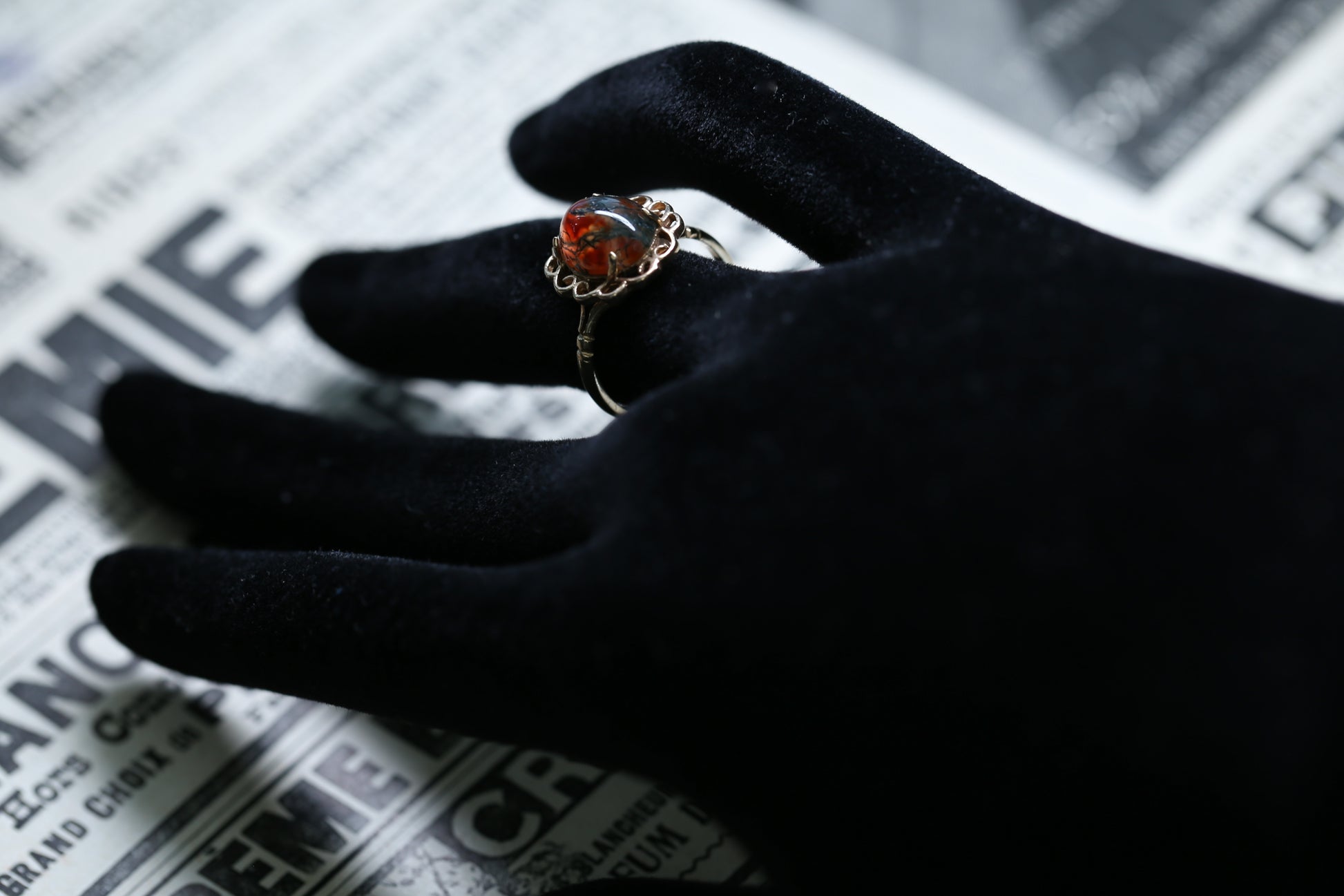 ヴィンテージジュエリー モスアゲートのシングルストーンリング