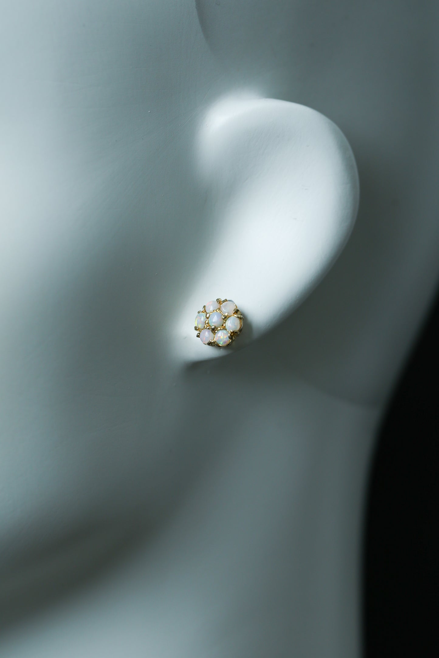 ヴィンテージジュエリー オパールのクラスターピアス