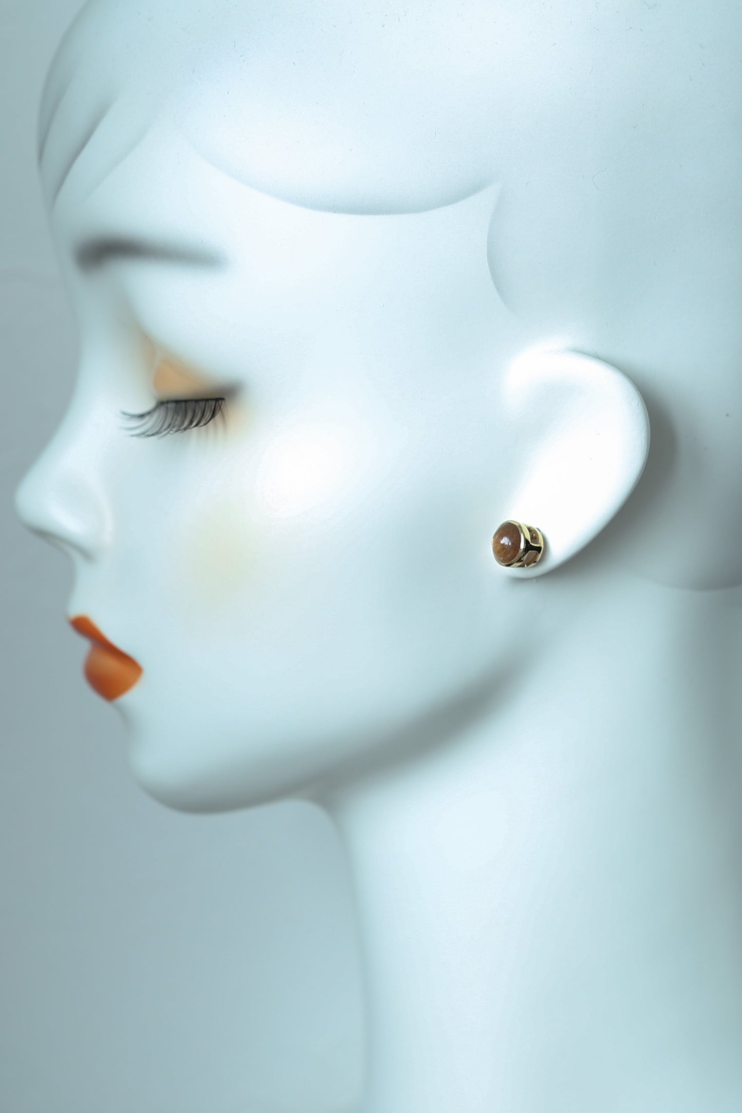 キャッツアイサンストーンのピアス ヴィンテージ ジュエリー