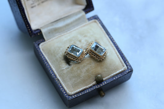 0179_ヴィンテージ アクアマリンのスクエアピアス
