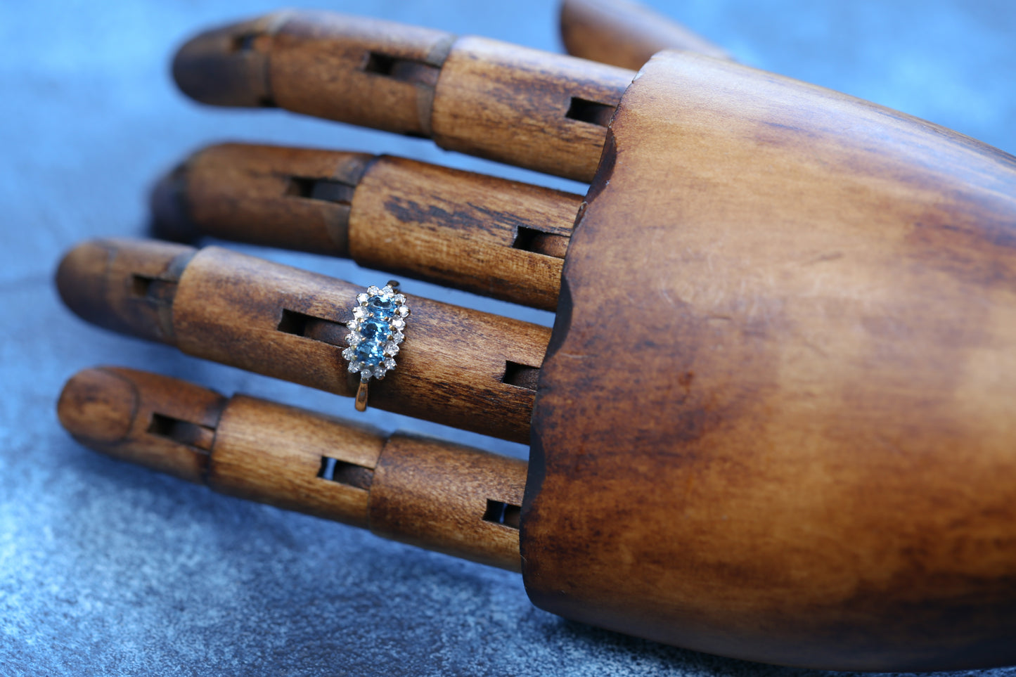 0172_ヴィンテージ ブルートパーズのスリーストーンリング