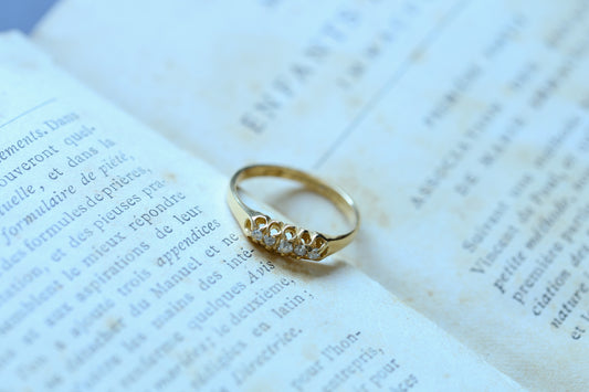 0028_アンティーク ダイヤモンドファイブストーン18Kリング