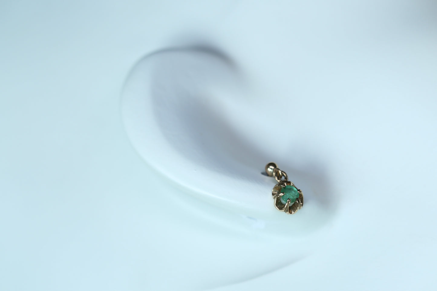 0102_ヴィンテージ エメラルドのドロップピアス