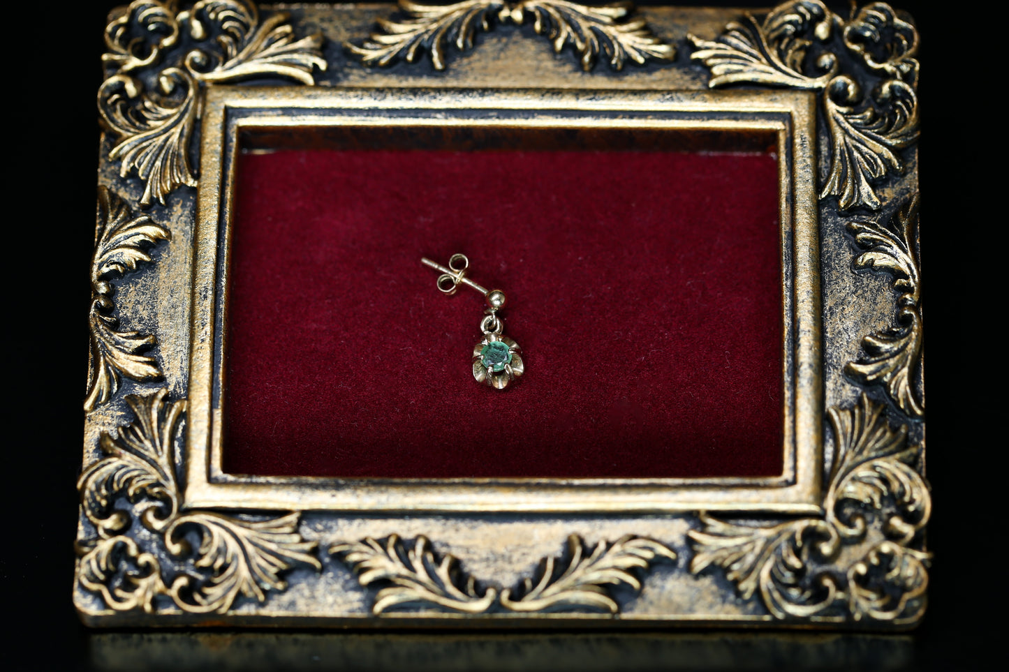 0102_ヴィンテージ エメラルドのドロップピアス