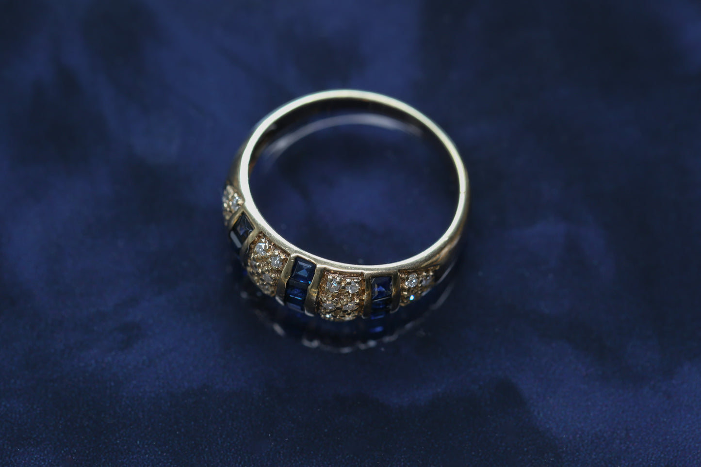 0187_ヴィンテージ カリブレカットサファイアとダイヤモンドの9ctゴールドリング