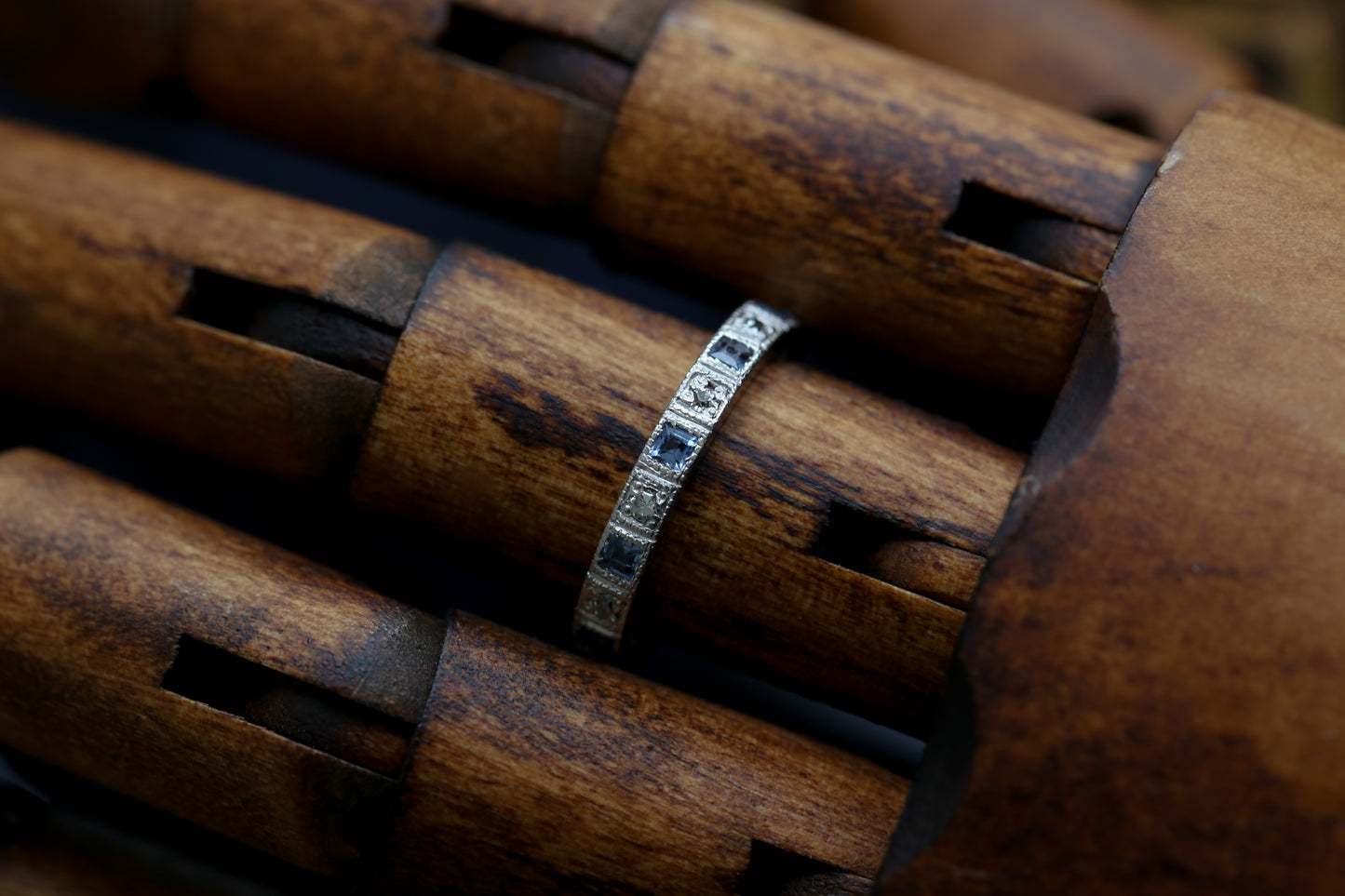 0186_ヴィンテージ サファイアとダイヤモンドのフルエタニティリング