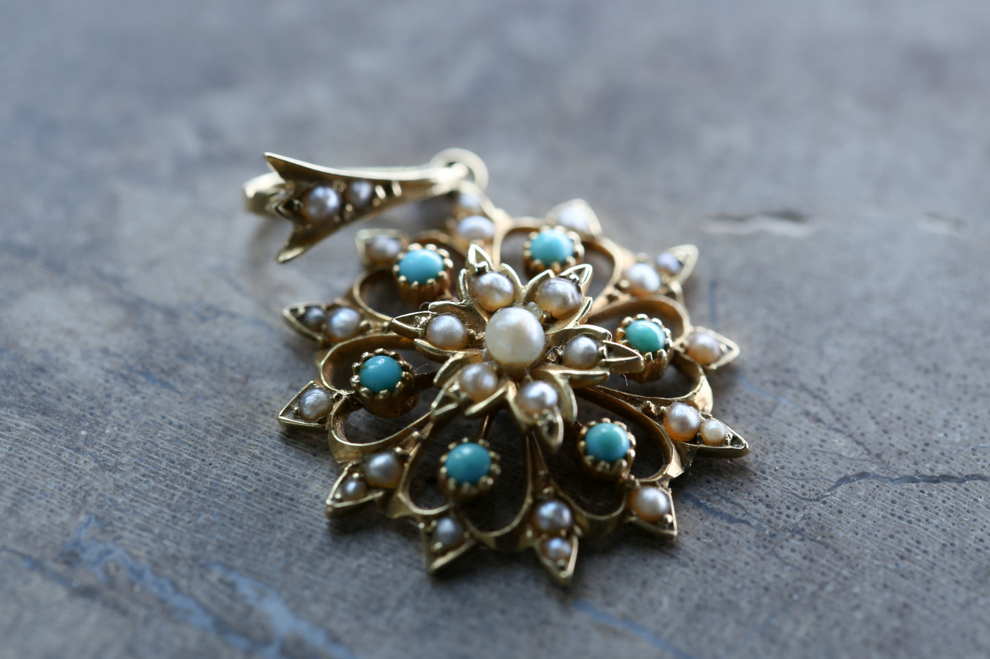 0106_アンティーク ターコイズとスプリットパールのペンダント